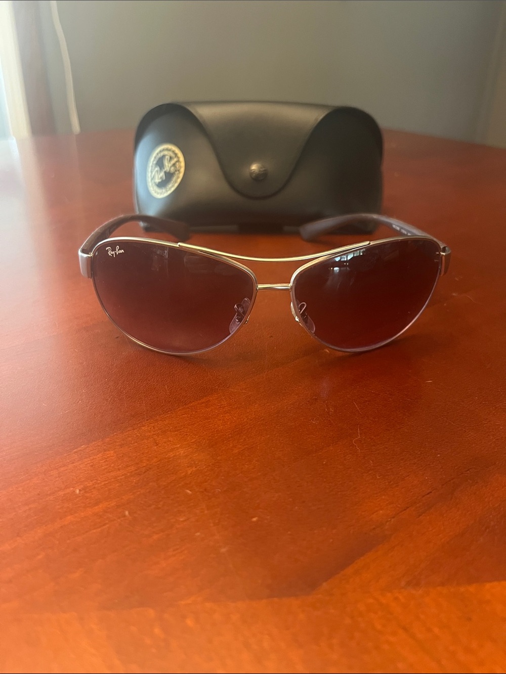 Ray-Ban Women’s Aviator Sunglasses in Silver Frame with purple Lenses